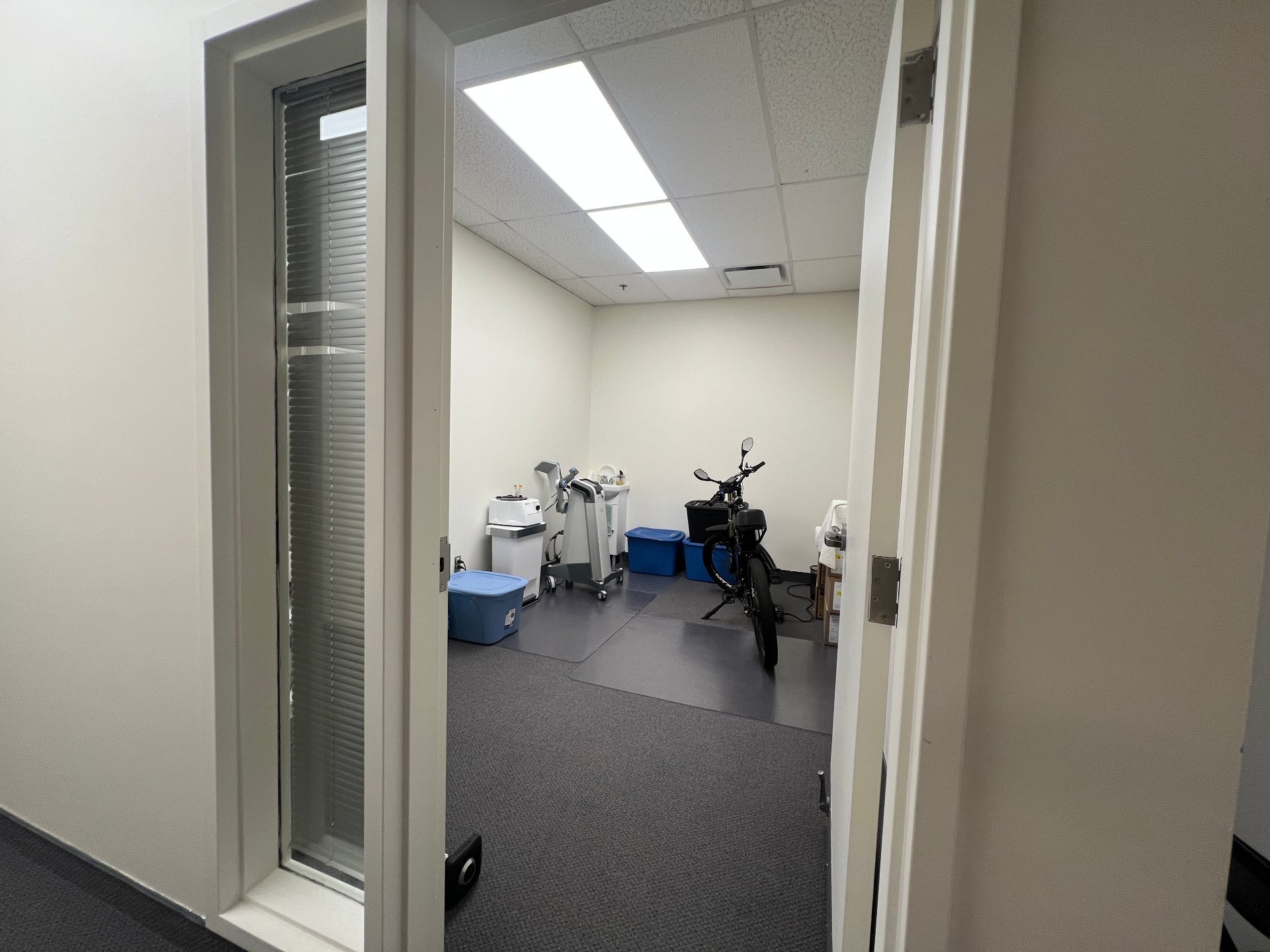 Location d’espace commercial/Bureau à louer à La Prairie